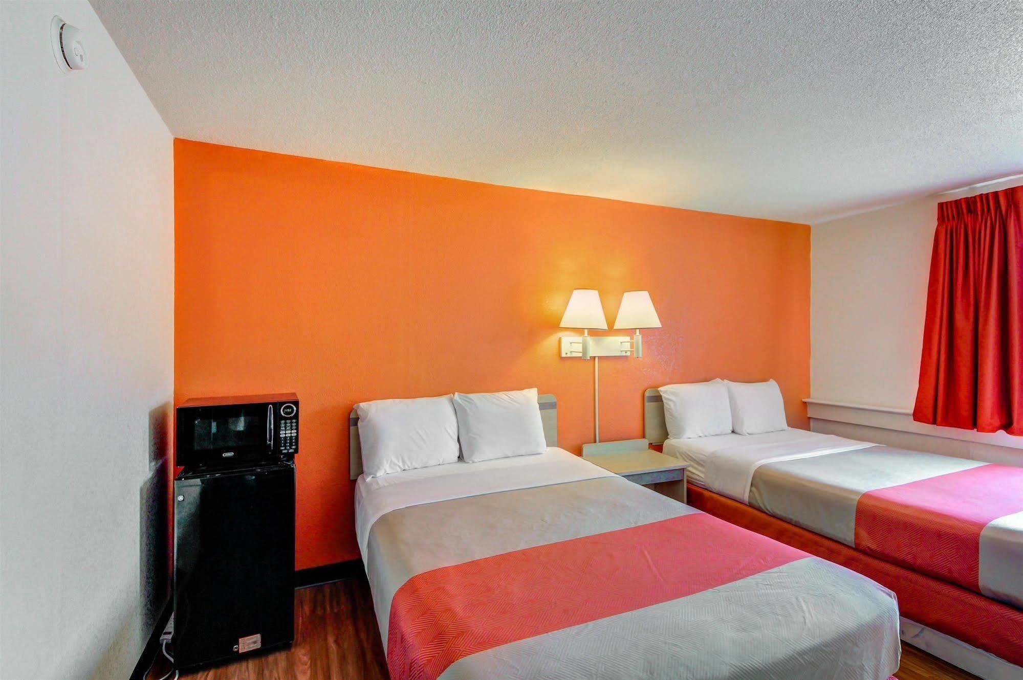 Motel 6-Wichita, Ks Exterior photo